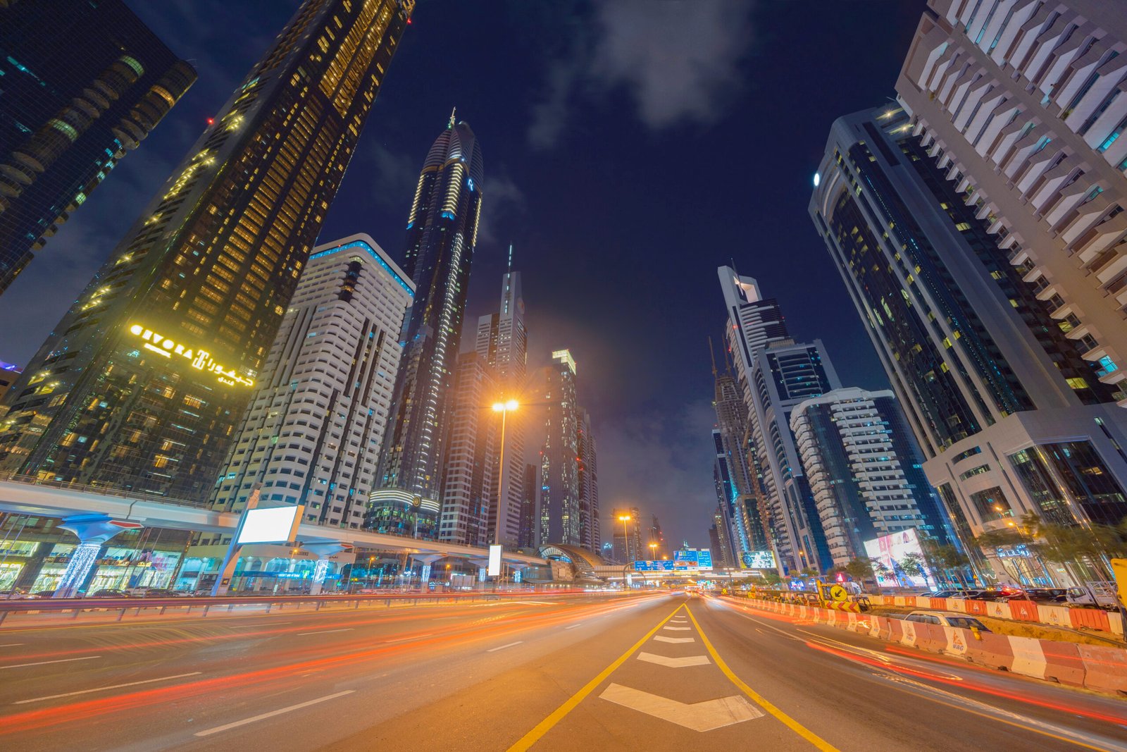 best places and areas to stay in Dubai for tourists